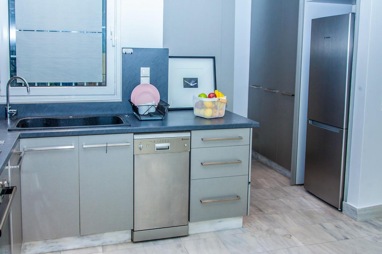 Venus Boutique Apartment Next To Athens Museum Екстериор снимка